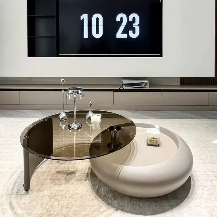 Table basse mobile sur roulettes en verre