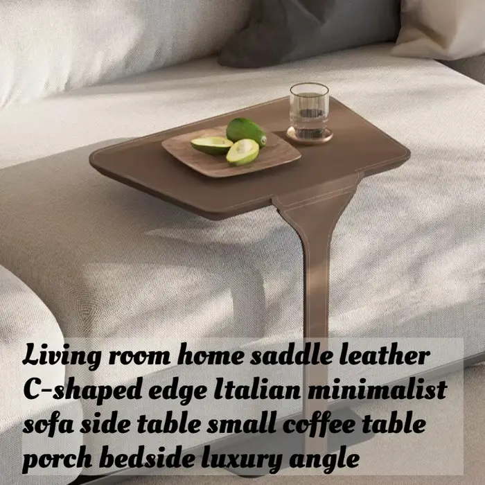Table d'appoint en cuir en forme de C