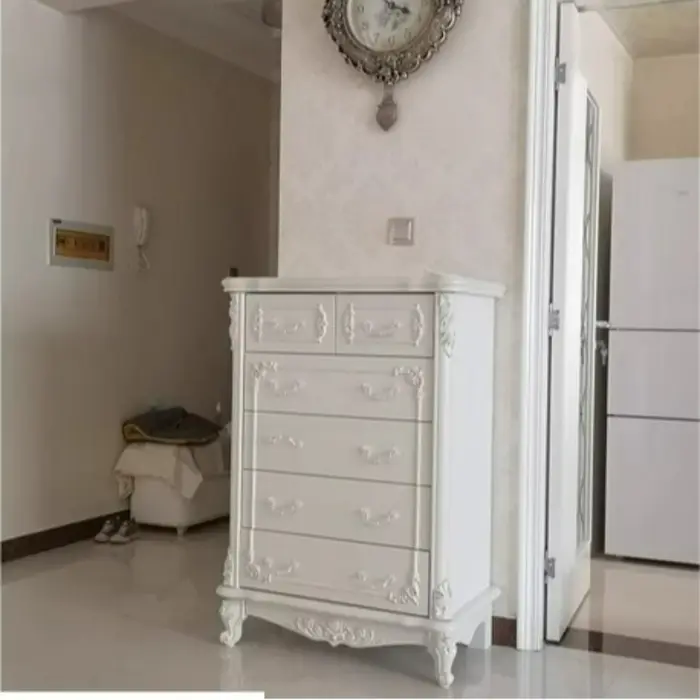 LTT – commode de style européen