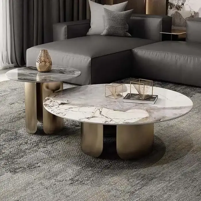Tables basses nordiques antiques en marbre