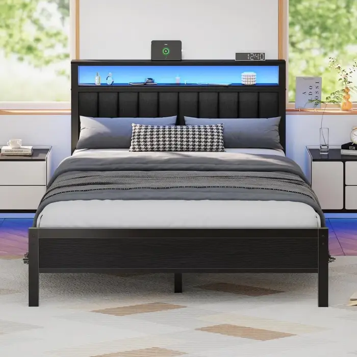 Cadre de lit avec station de charge et éclairage LED, lit plateforme avec lattes métalliques, rembou