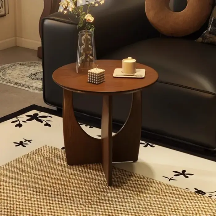 Table d'appoint ronde nordique en bois massif
