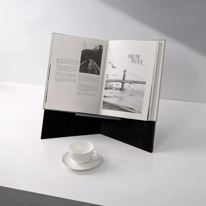 Bibliothèque en bois minimaliste moderne