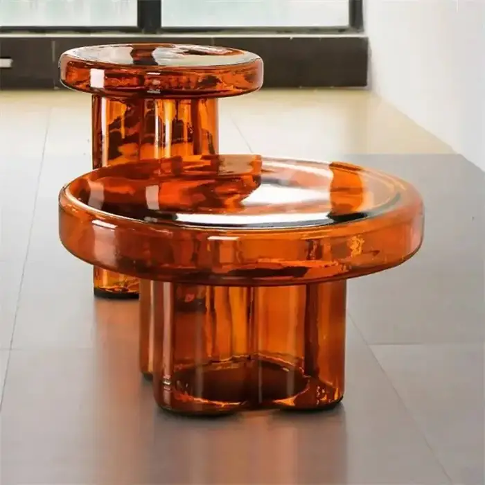 Table d'appoint en verre transparent ambré