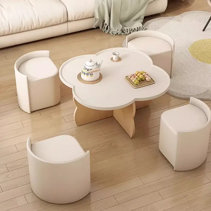 Table basse au design unique