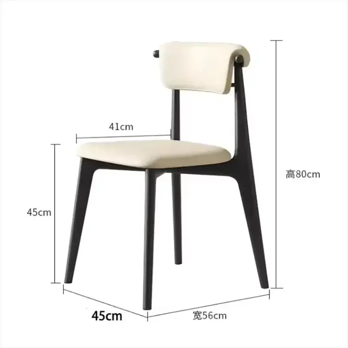 Chaises De salle à manger blanches délicates
