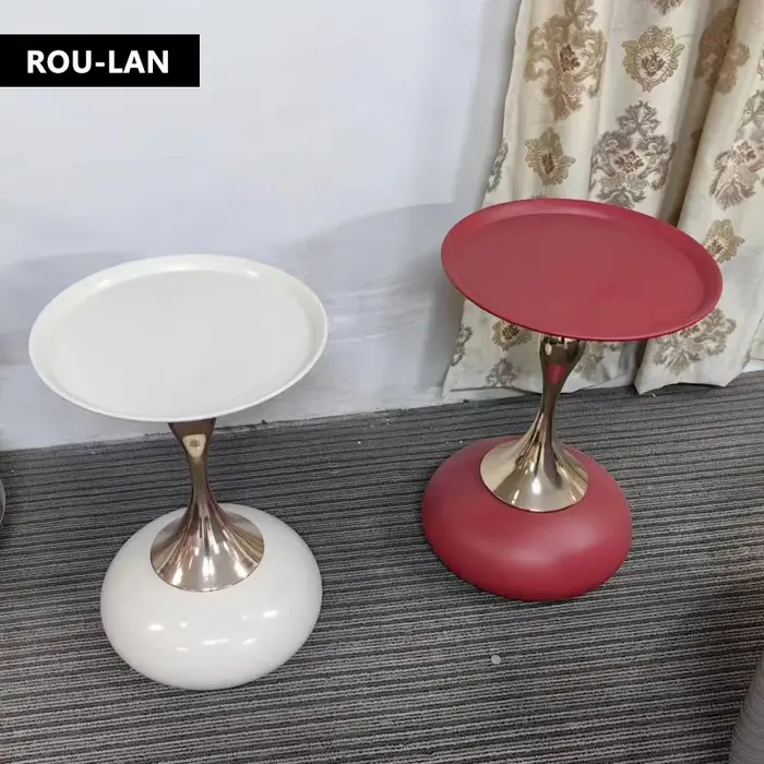 Table d'appoint pour canapé